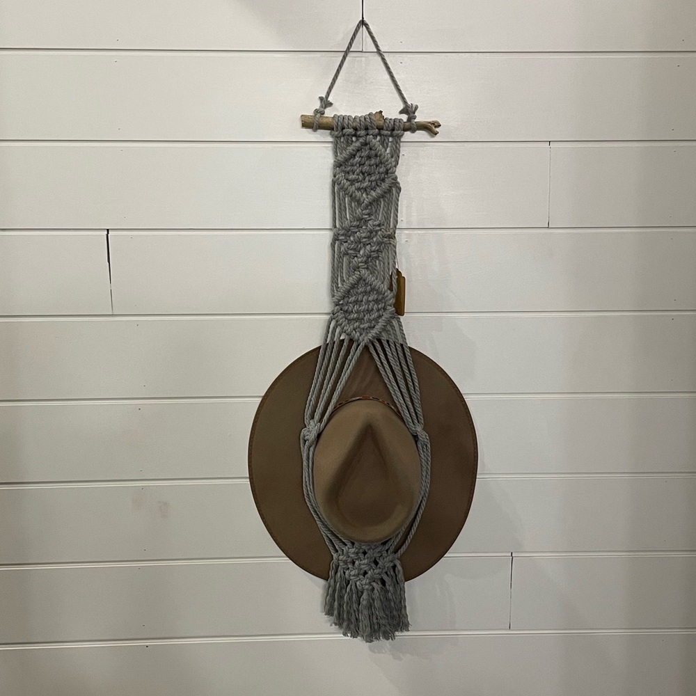 Macrame hat hanger - single. Customs available